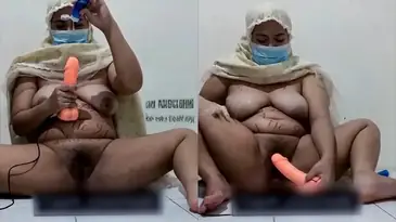 Bokep Indo Jameela Lepas Mukenah Langsung Binal Main Jari